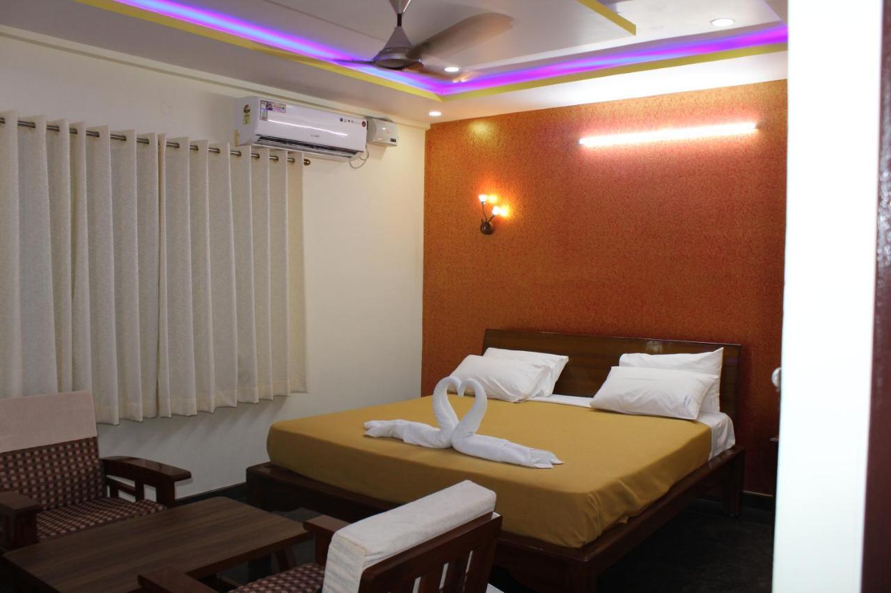Golden Pride Hotel Kanakapura Exterior foto
